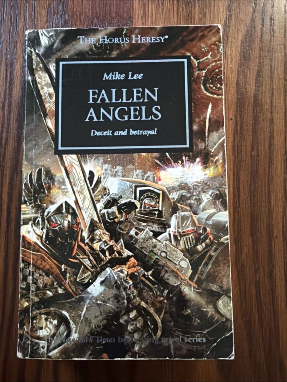 Horus Heresy Fallen Angels by Mike Lee 2014 Black Library Books Warhammer 40K